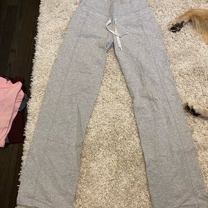 lululemon sweatpants size 6
